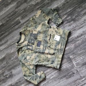 Under Armor USA loose fit, fatigue sweatshirt